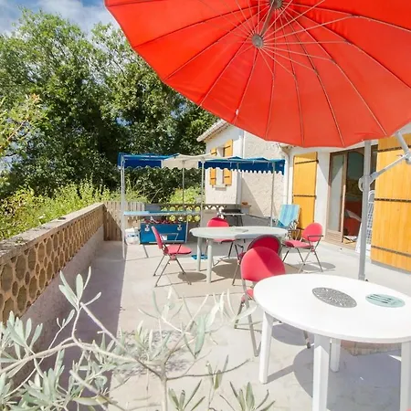 Holiday home Des Garrigues Saint-Michel-d'Euzet