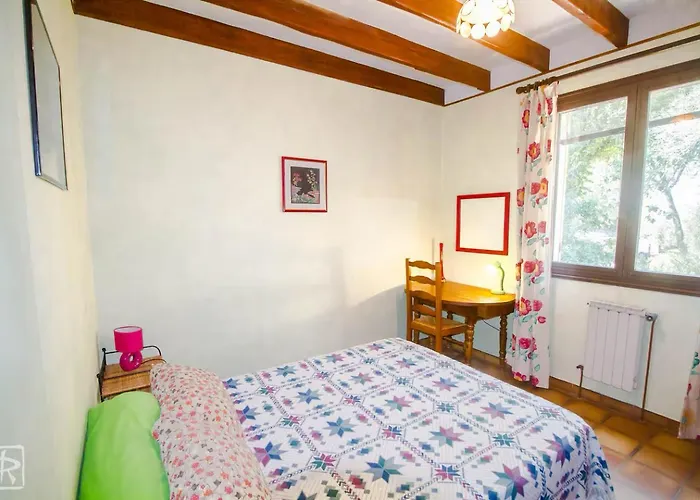 Des Garrigues Casa de Férias *